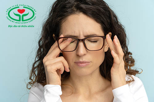 Phần lớn các trường hợp mắt khô rát là do mắc bệnh khô mắt