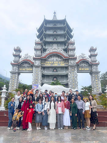 Chùa Linh Ứng – nơi linh thiêng hội tụ Chùa Linh Ứng – nơi linh thiêng hội tụ